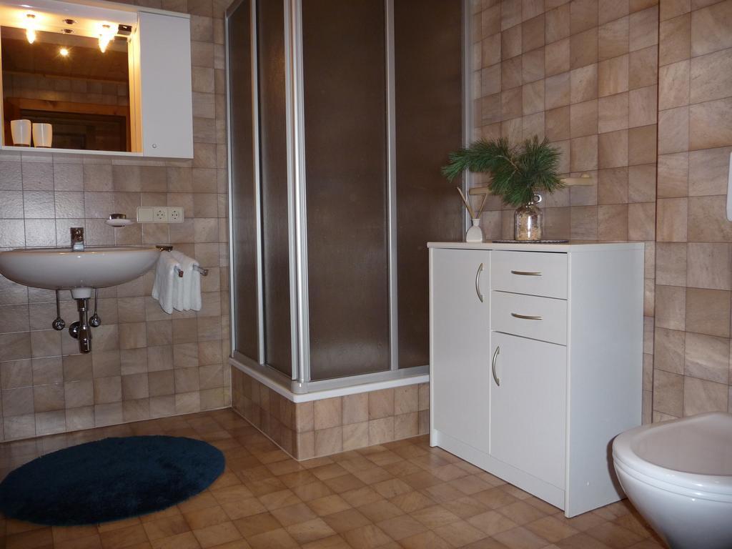 Apartamento Biohof Jenewein Innervillgraten Exterior foto
