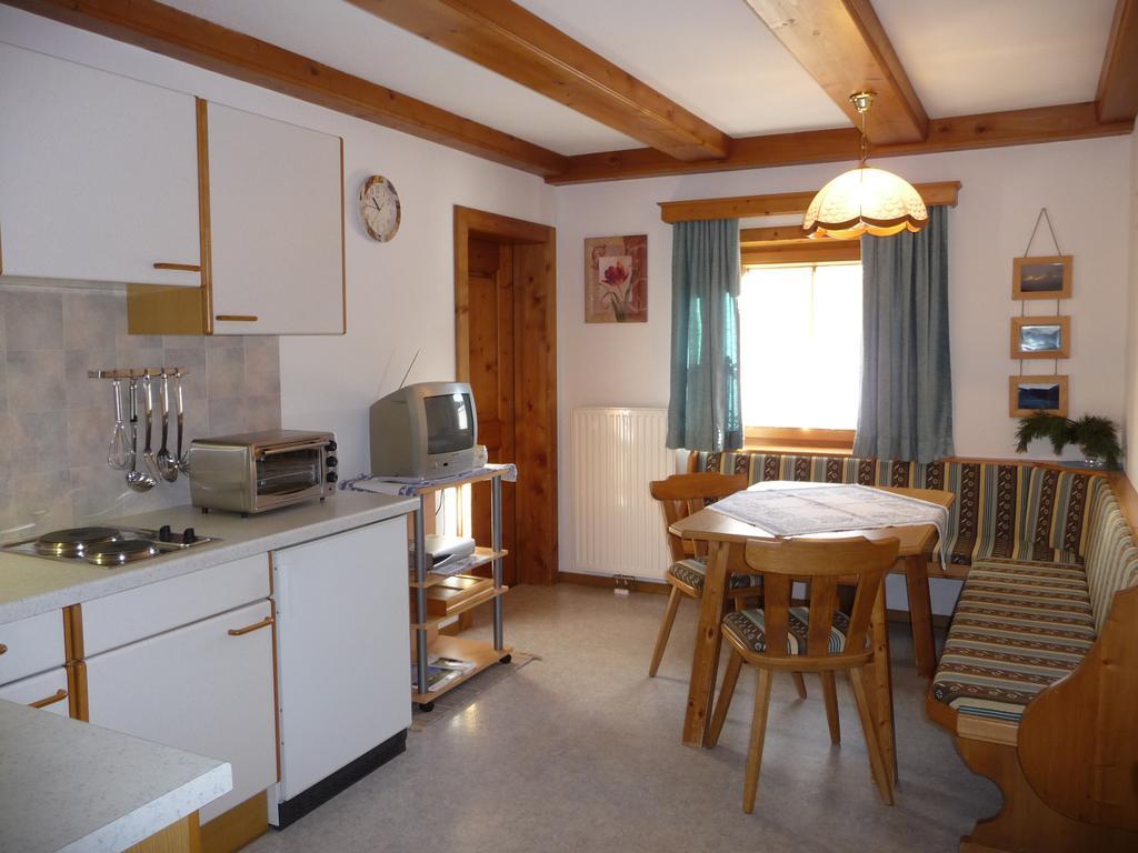 Apartamento Biohof Jenewein Innervillgraten Exterior foto